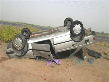راننده پژو بر اثر واژگونی خودرو جان خود را از دست داد