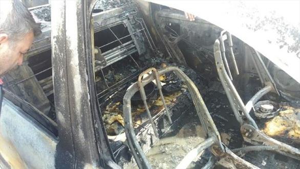 تندر ۹۰ در مرکز شهر ورامین آتش گرفت