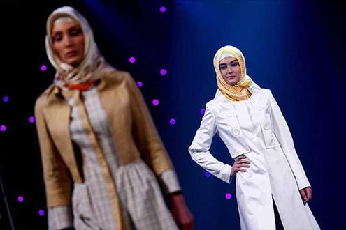 تبدیل شدن دختران ایرانی به مدلینگ، زنگ خطری برای سلامت جامعه است