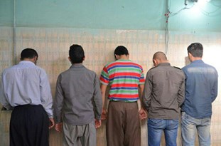 هشت سوداگر مرگ در ایرانشهردستگیر شدند/کشف 21 هزار و 400 عدد قرص روانگردان