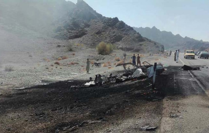 تصادف در مسیر ایرانشهر - سرباز سه کشته و 24 مجروح برجا گذاشت