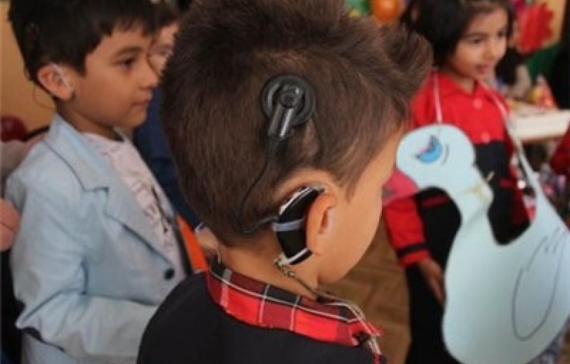 برای اولین بار در استان غربالگری شنوایی سنجی کودکان ناشنوا و کم شنوا  توسط تیم بنیاد بخشش در ایرانشهر انجام شد