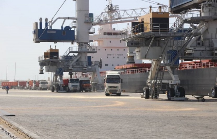 رشد 330 درصدی واردات کالاهای اساسی از طریق بندر چابهار/ ترانزیت از دروازه ملل 157 برابر شد