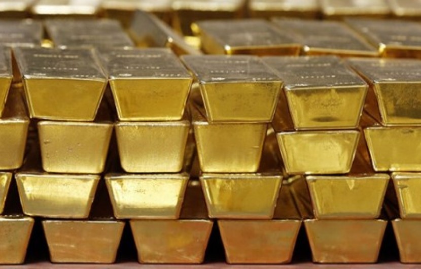 کاهش ارزش دلار طلا را بالا برد