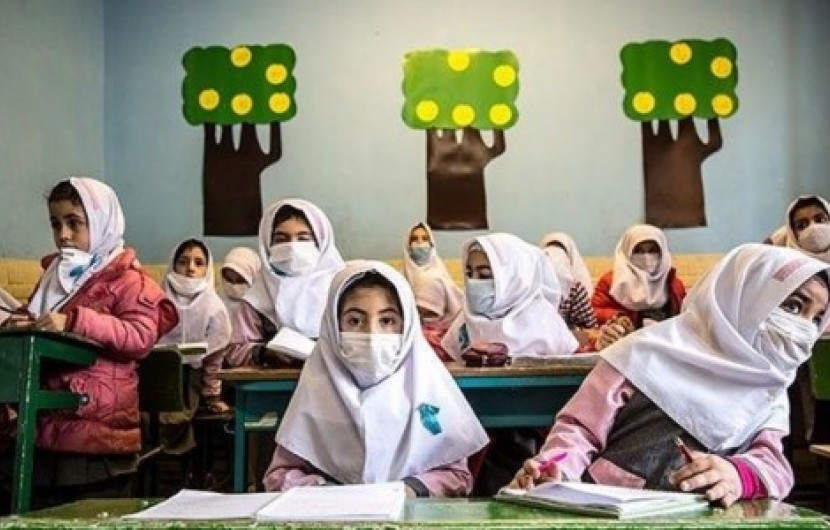 دانش آموزان سیستان وبلوچستان، محروم حتی از تحصیل مجازی!/ مسئولان به فکر معیشت معلمان حق التدریس باشند