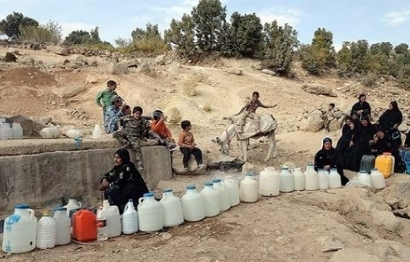 آب و کرونا؛ بحران به توان 2 در شرقی ترین نقطه کشور/هر 7 روز یک بار؛ سهم روستاییان "بم پشت" از آب لوله کشی