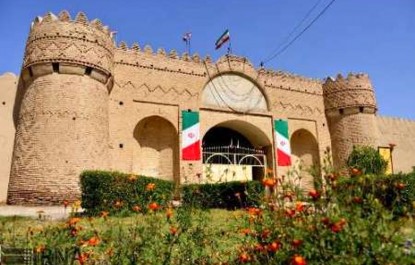 قلعه ناصری همچون نگین درخشانی تاریخ و هویت سیستان و بلوچستان است /بناهای تاریخی در راستای توسعه نیازمند نگاه فرهنگی مسئولین هستند