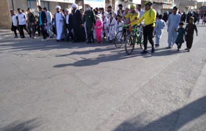 همایش پیاده روی خانوادگی در شهرستان ایرانشهر برگزار شد